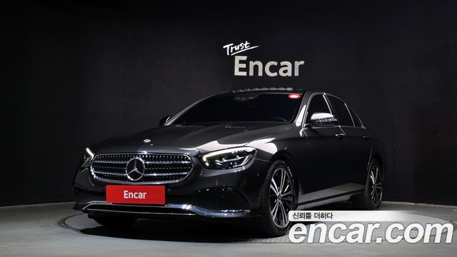 Mercedes-Benz E-Class, Тёмно-серый