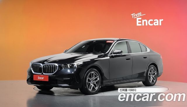 BMW 5-Series, Чёрный
