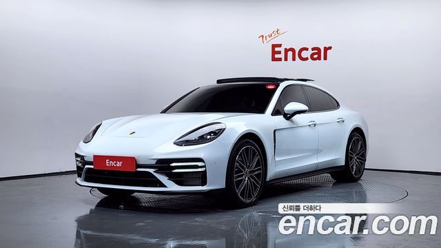 Porsche Panamera, Белый