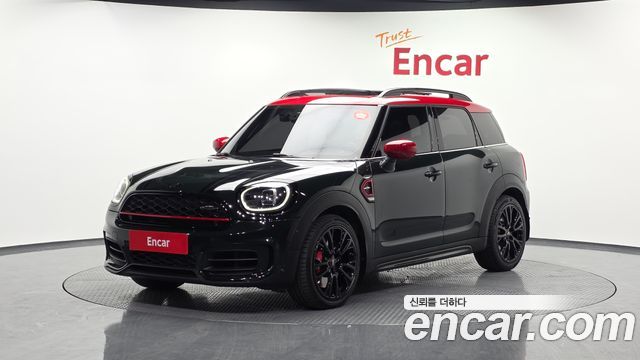Mini Countryman, 담녹색