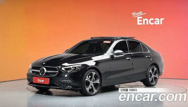 Mercedes-Benz C-Class, Чёрный
