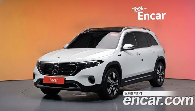Mercedes-Benz EQB, Белый